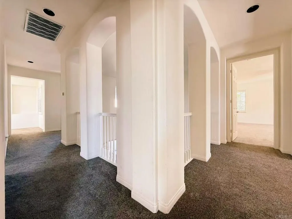 San Marcos, California 92078, United States, 5 Bedrooms Bedrooms, ,5 BathroomsBathrooms,Residential,Active,211489