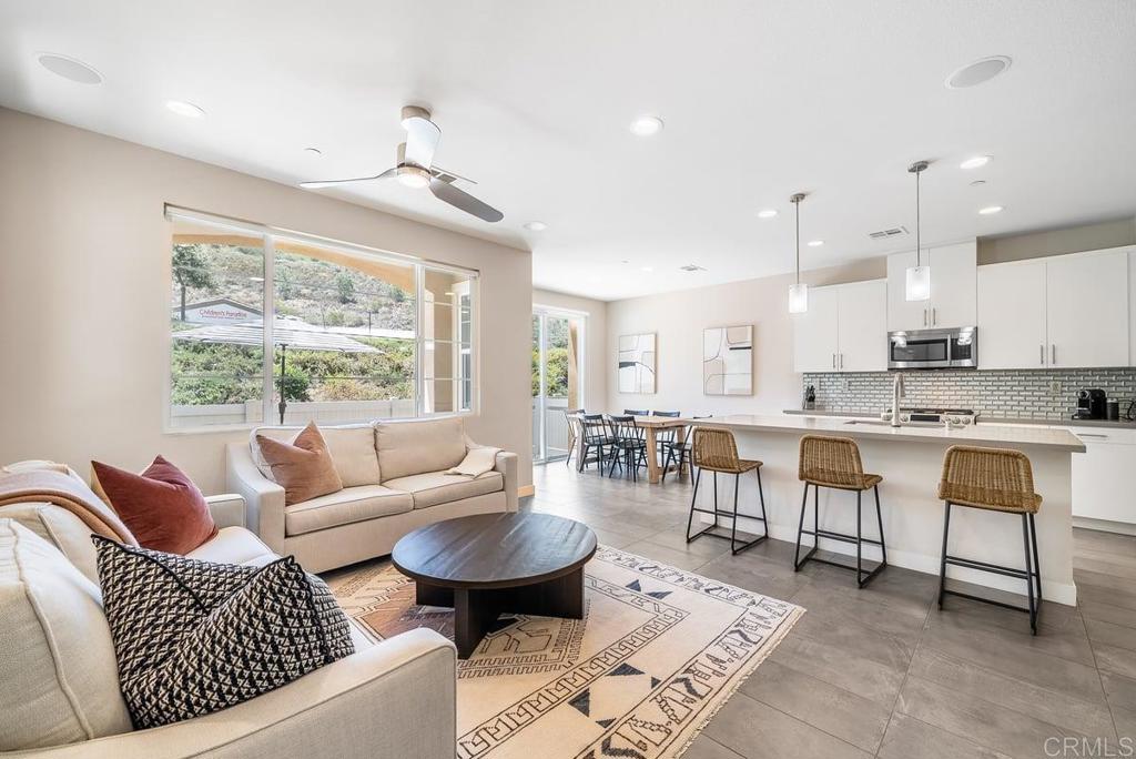 3387 Cordillera Court