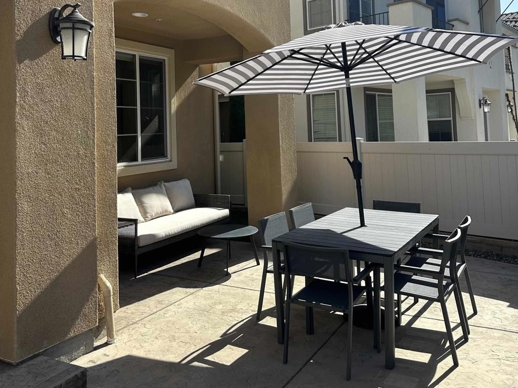 3387 Cordillera Court