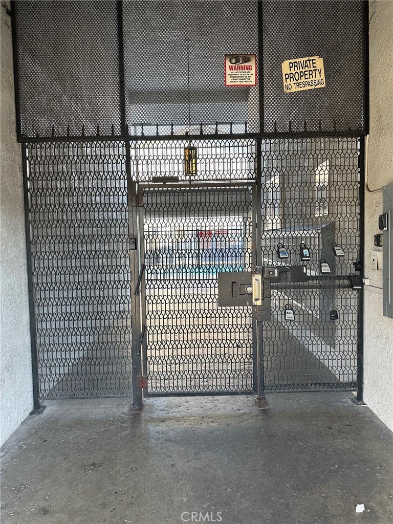 2890 E Artesia 42
