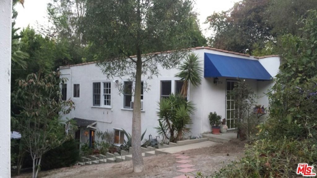 Photo of 3754 Fredonia Drive, Los Angeles, CA 90068 (MLS # 25484677)