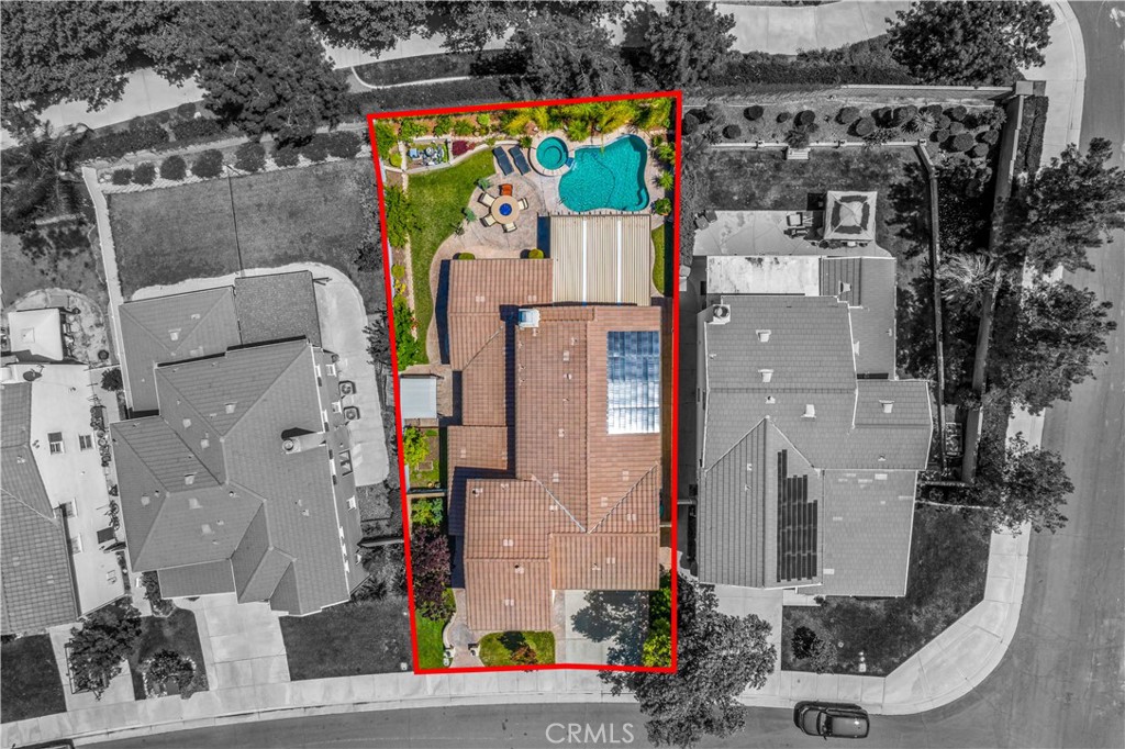 46382 Lone Pine Drive