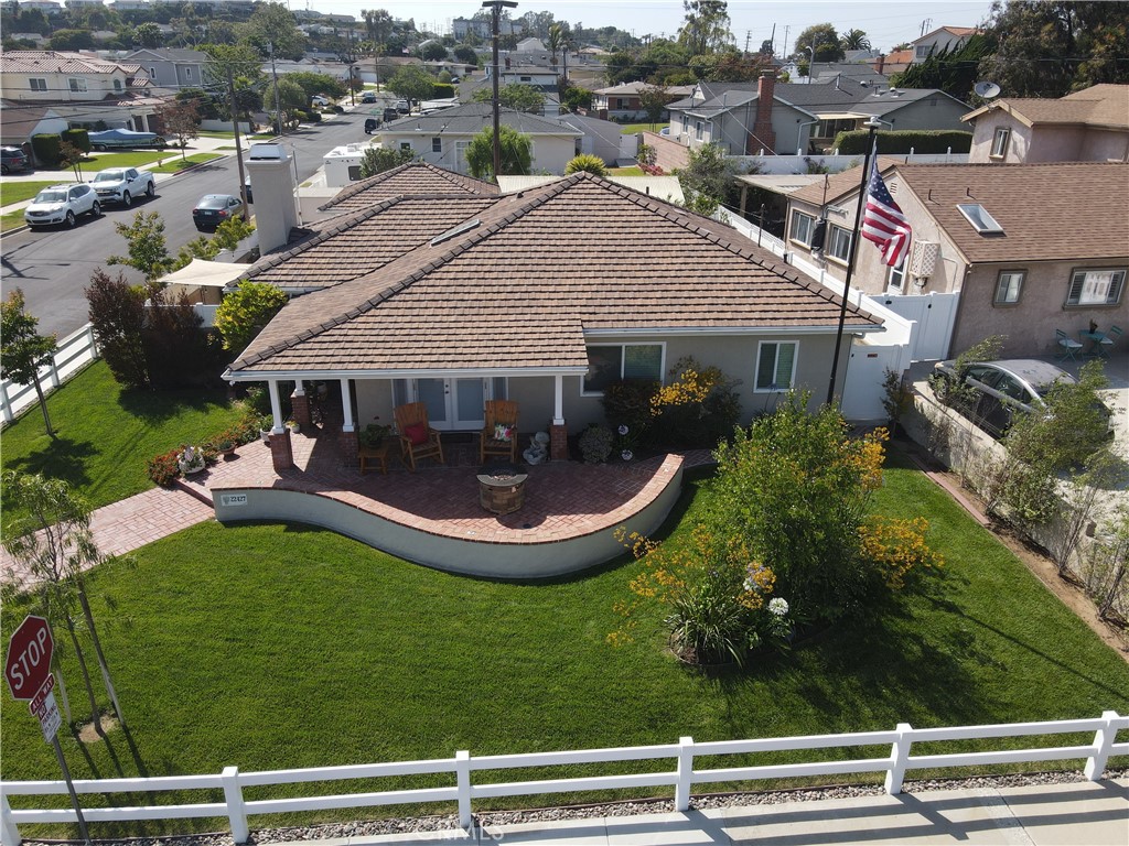 22427 Ellinwood Drive