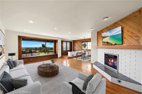 318 Avenida Santa Margarita San Clemente CA 92672