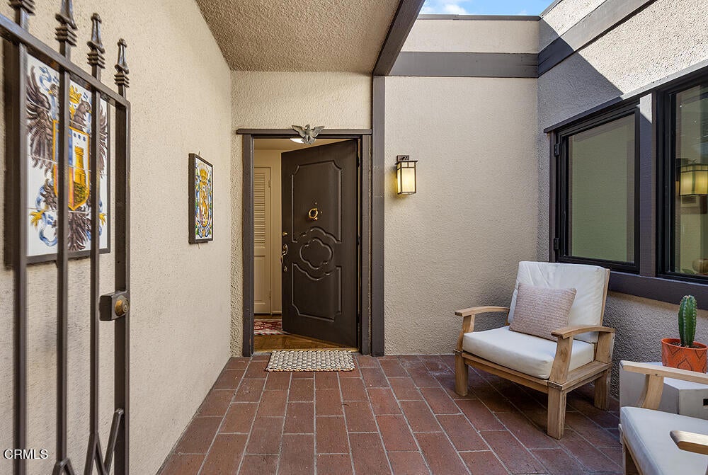 480 S Orange Grove 1