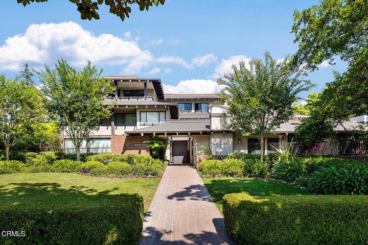 Photo 1 of 36 — 480 S Orange Grove 1, Pasadena, CA 91105