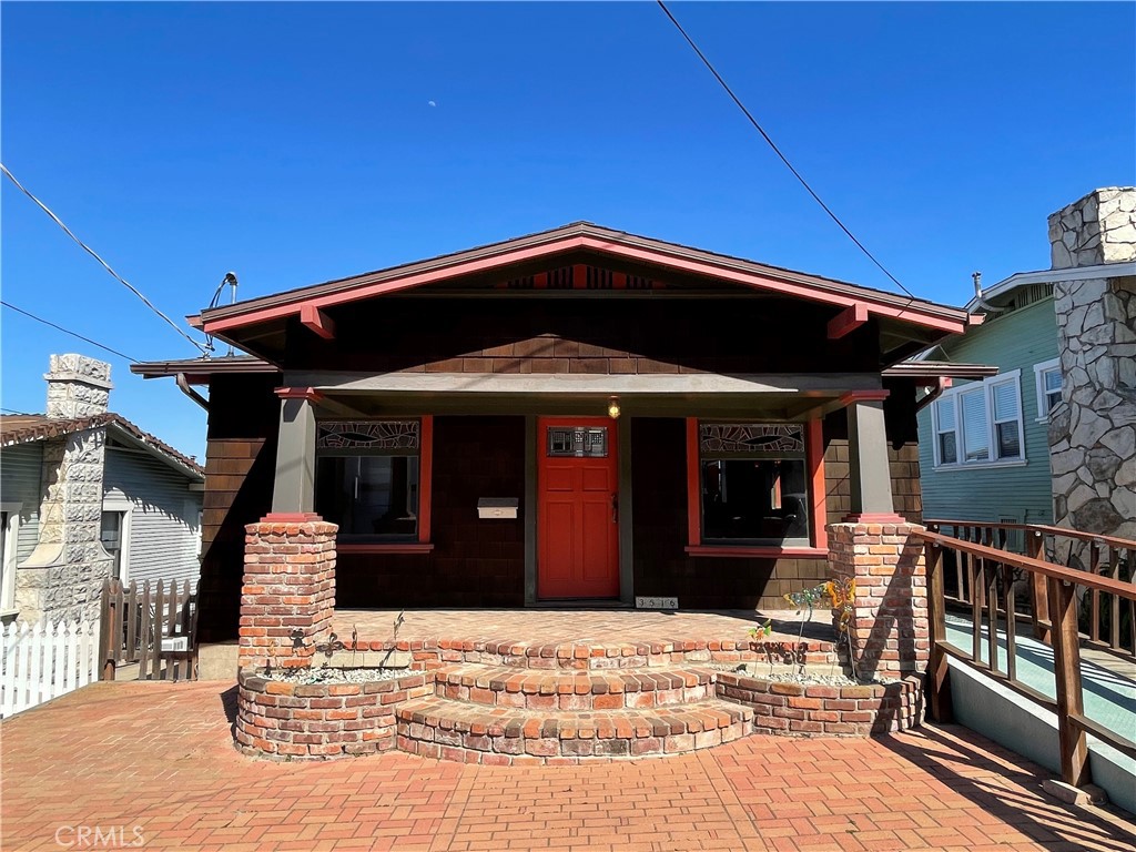 3516 S Kerckhoff Avenue