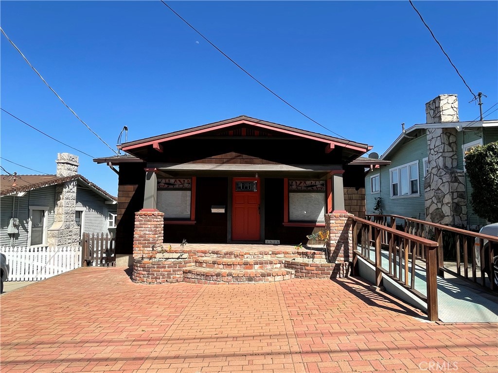 3516 S Kerckhoff Avenue