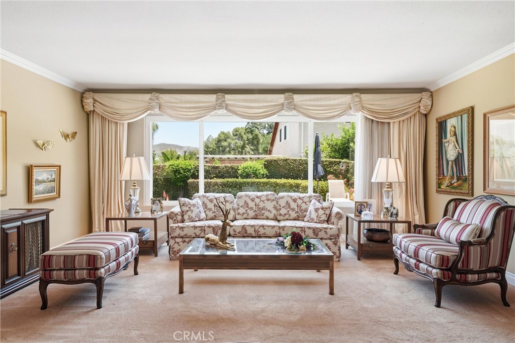 995 N Palo Alto