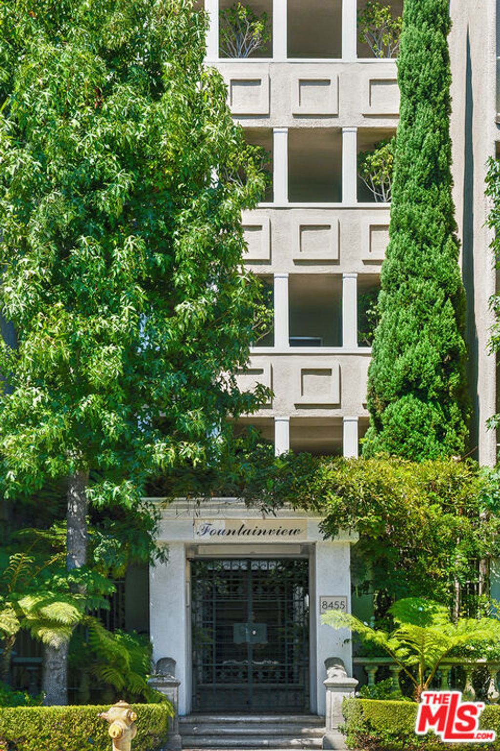Photo of 8455 Fountain Avenue #302, West Hollywood, CA 90069 (MLS # 26833219)