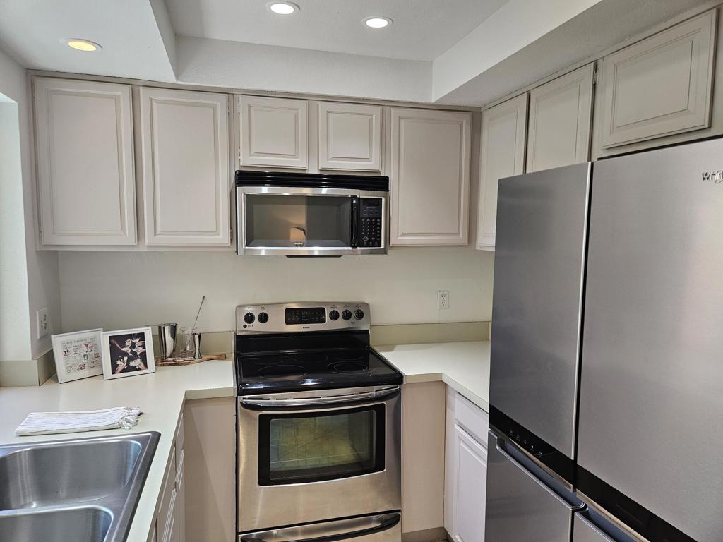 Racquet Club Colony - Residential Lease