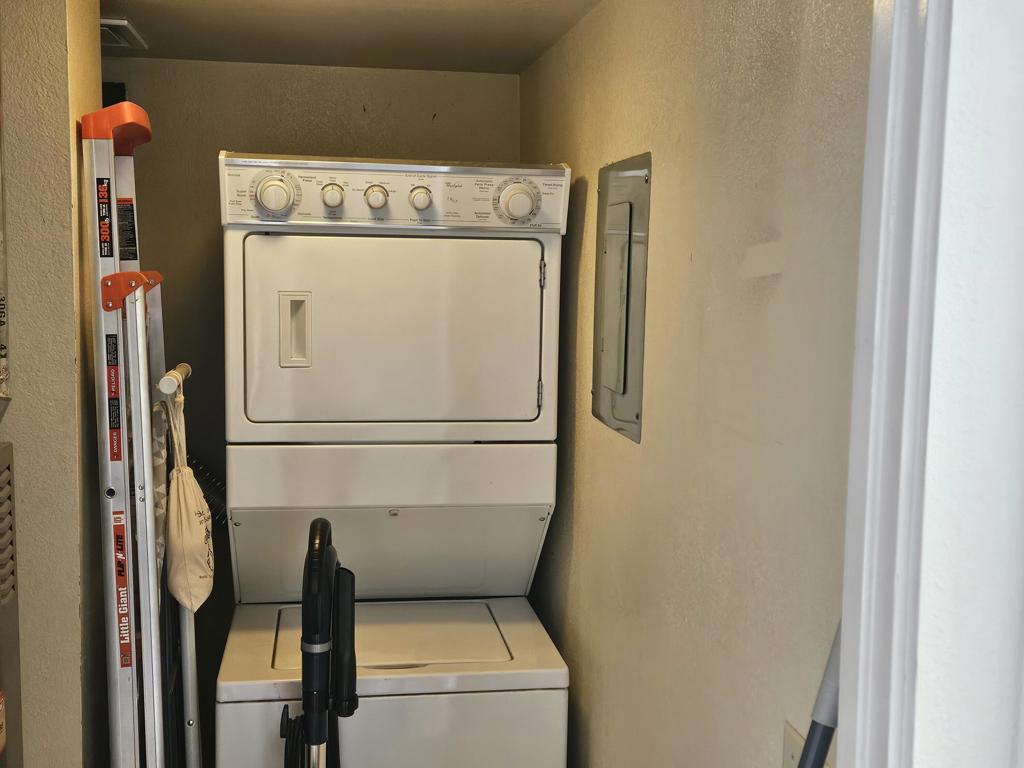 Racquet Club Colony - Residential Lease