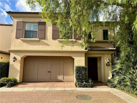 111 Island Coral Irvine CA 92620