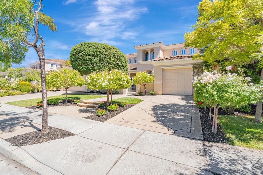 5978 Gleneagles Circle