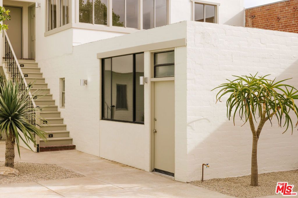 Photo of 2218 Pico Boulevard, Santa Monica, CA 90405 (MLS # 26730735)