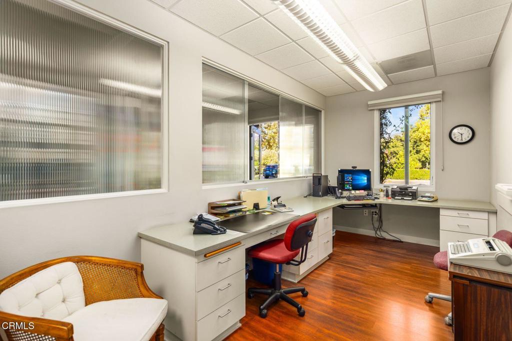 Properties 4 407 Bryant Circle G