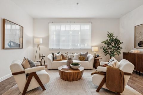 Photo of 1708 Lexington Ave Ave #5, El Cerrito, CA 94530 (MLS # 41122840)