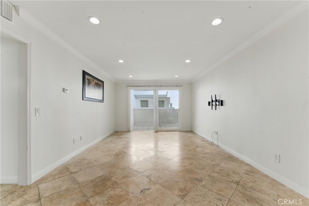 500 Jackson Place 118