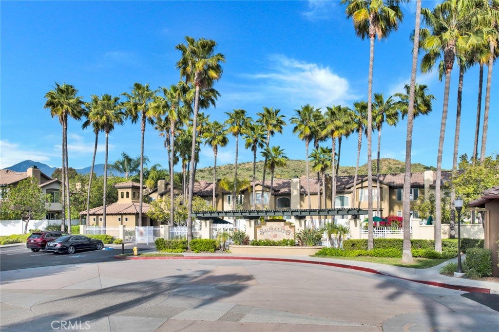58 Mira Mesa