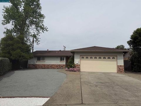 Photo of 1209 Saint Louis Dr, Concord, CA 94518 (MLS # 41129168)