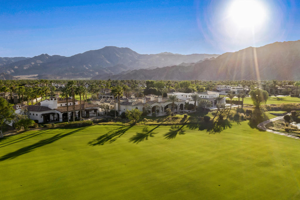 The Hideaway - Residential