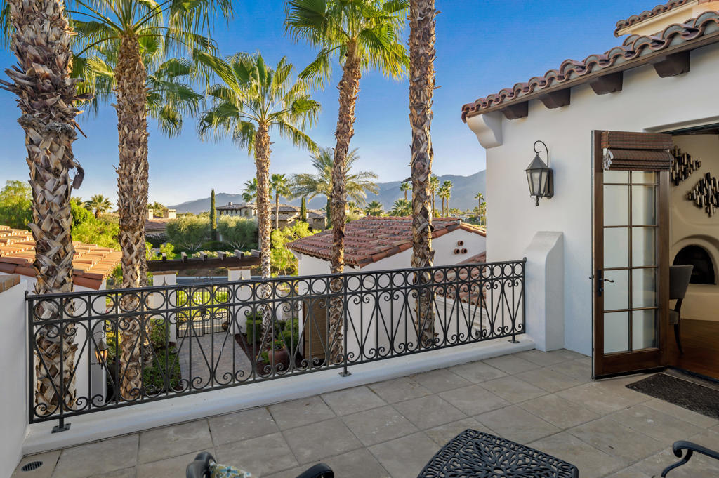 The Hideaway - Residential