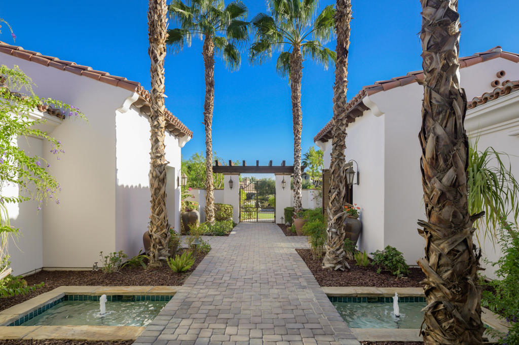 The Hideaway - Residential