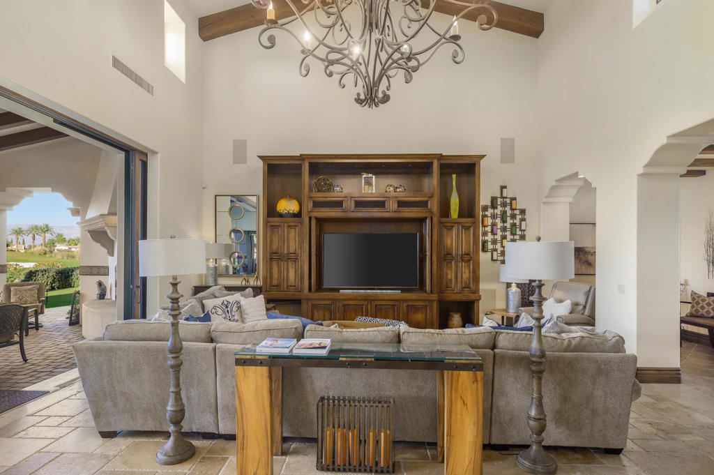 The Hideaway - Residential