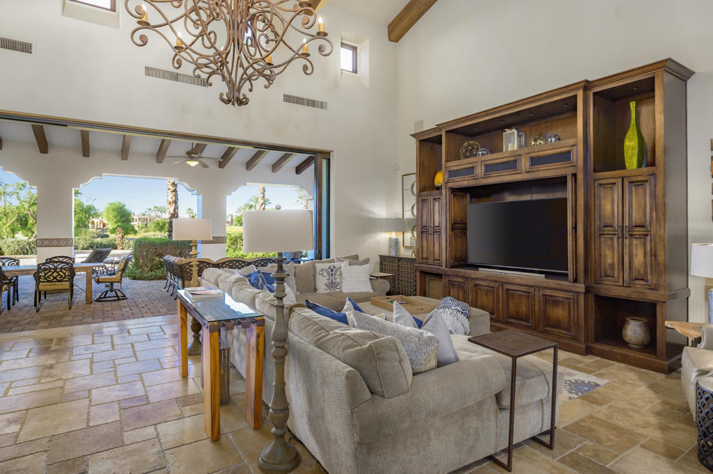 The Hideaway - Residential