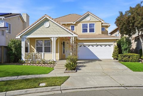 106 106 White Cap Cove Hercules CA 94547