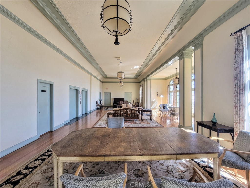 Downtown (DT) - Residential Lease