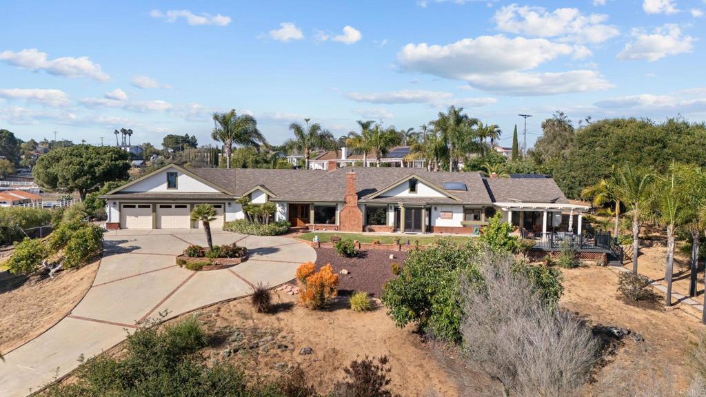 1674 Baja Vista Drive