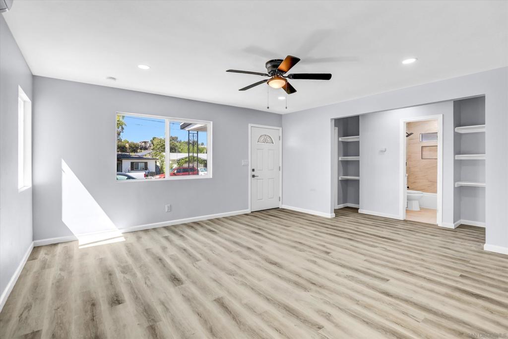 La Mesa - Residential