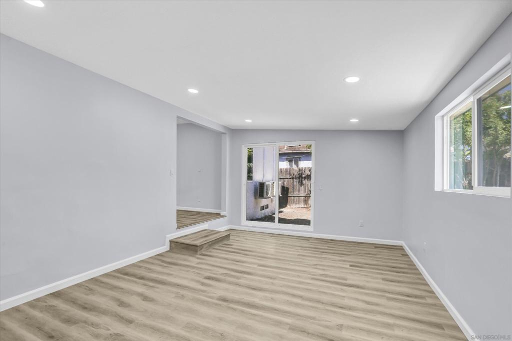 La Mesa - Residential