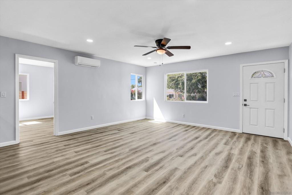 La Mesa - Residential