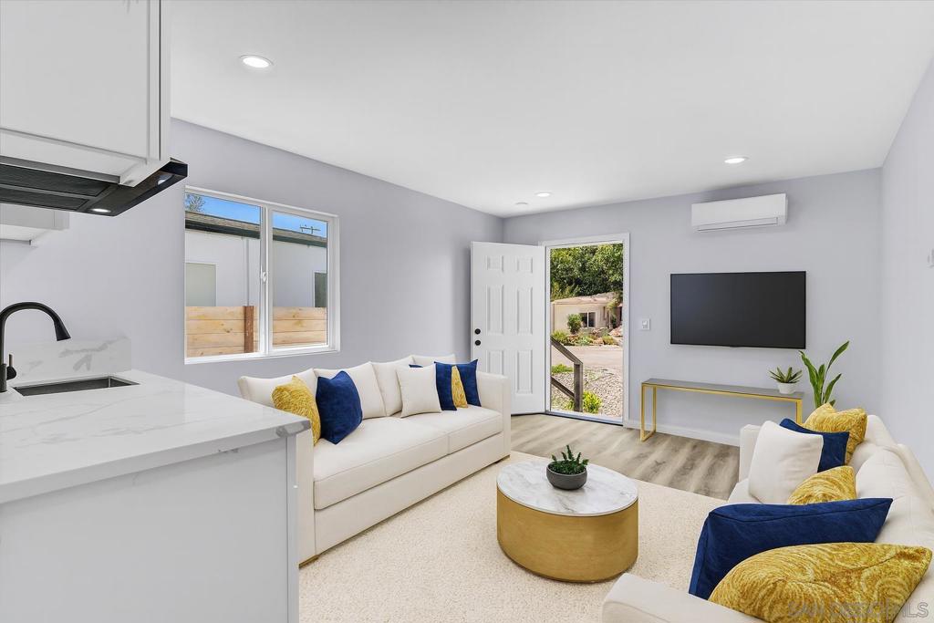 La Mesa - Residential