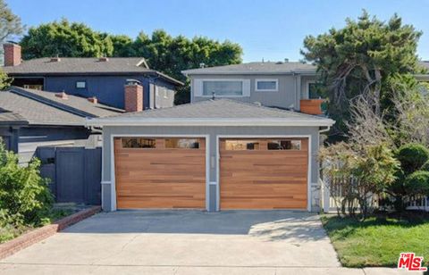 Photo of 7956 W 79th Street, Playa Del Rey, CA 90293 (MLS # 25628741)