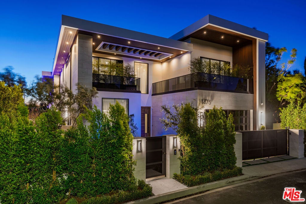 1475 Bel Air Road