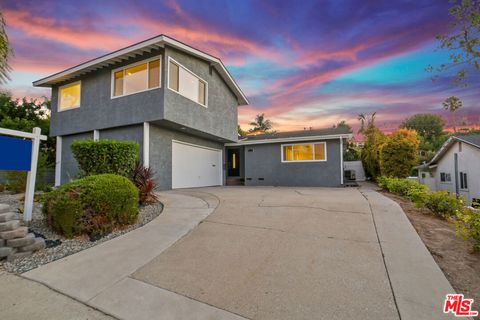 Photo of 28745 N Enrose Avenue, Rancho Palos Verdes, CA 90275 (MLS # 25573367)