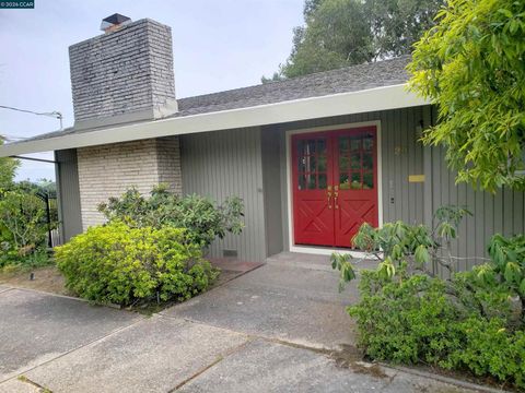 Photo of 29 Chapel Drive Dr, Lafayette, CA 94549 (MLS # 41125312)