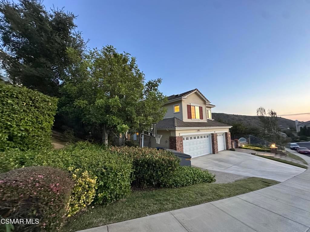 3506 Sweet Clover Street