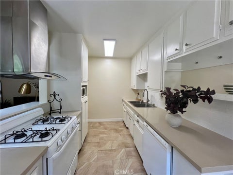 Photo of 228 W Lemon AVE #B, Monrovia, CA 91016 (MLS # AR26166303)