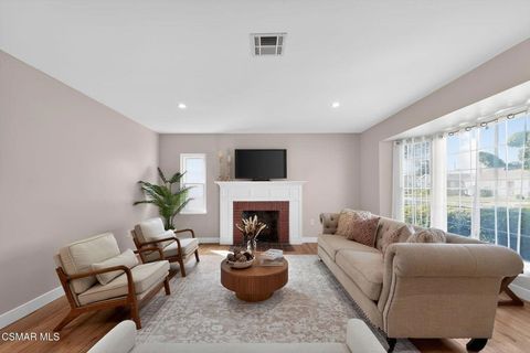 3722 Degnan Boulevard Los Angeles CA 90018