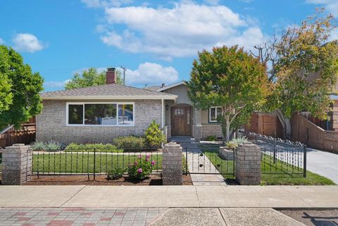 Photo of 716 Eden Avenue, San Jose, CA 95117 (MLS # ML82045124)