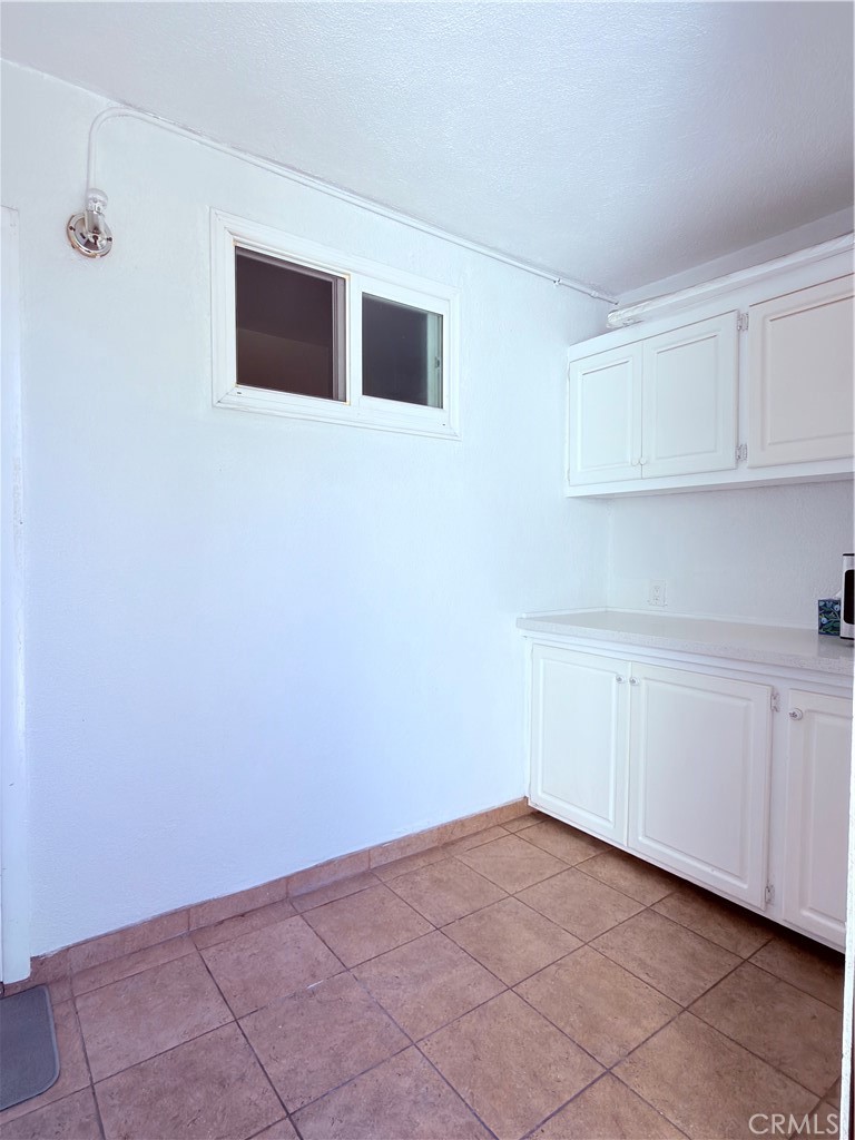 11724 Hemlock