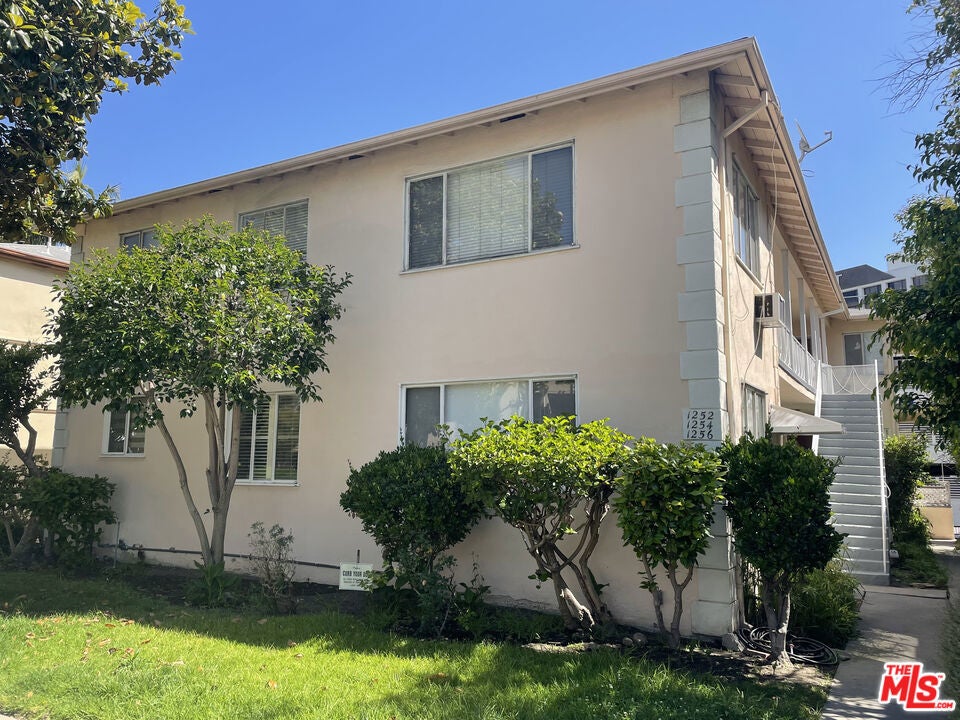 1252 Smithwood Drive