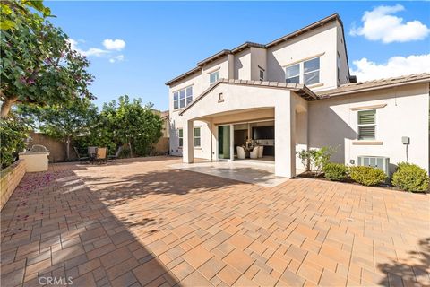 172 Newall Irvine CA 92618