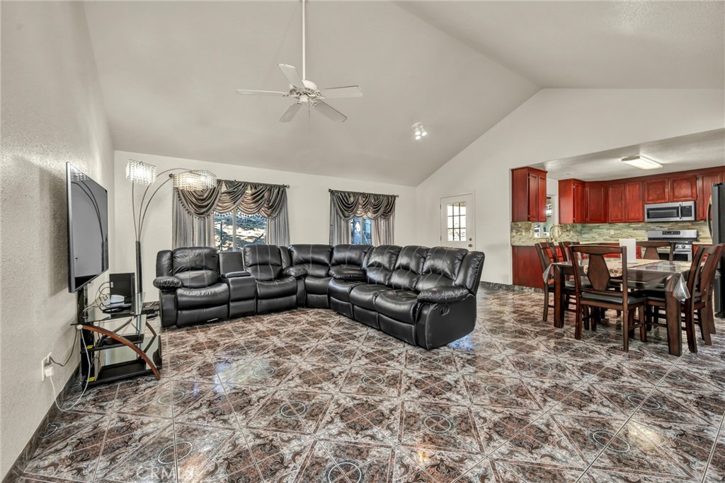 18230 Hidden Valley Road