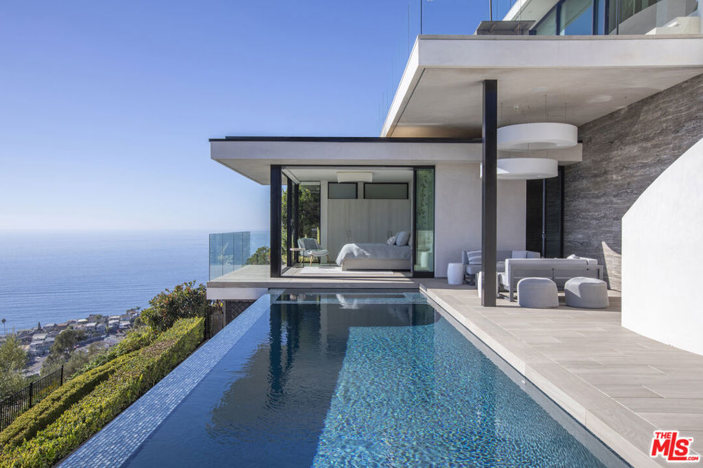 Winner of 2022 ASID Award for Best Whole House under 4000 square feet. Featured in Interiors, Luxe and Laguna Beach magazines. Designed by Horst Architects in collaboration with Aria Design. Sold before processing.