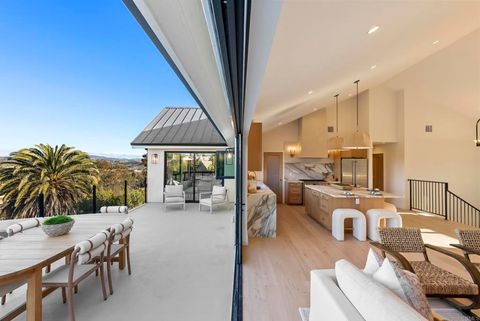 3920 Holly Brae Carlsbad CA 92008